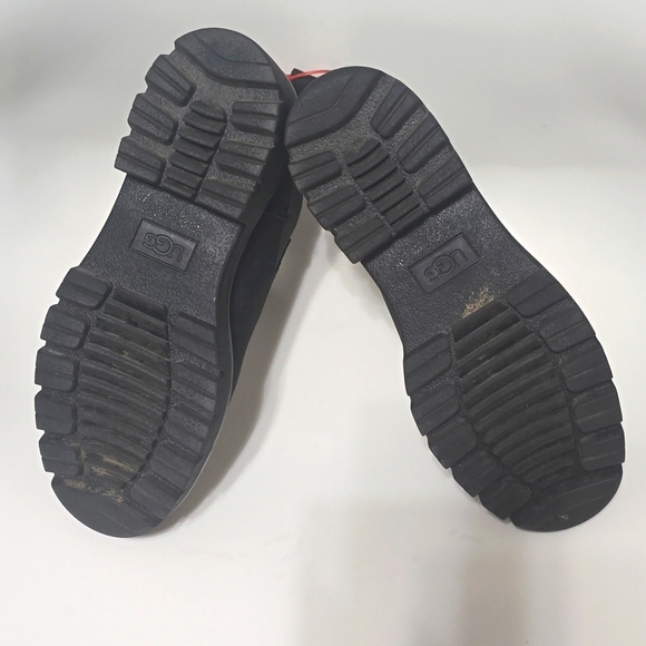 Ugg Loxley Suede Leather Booties, Black, Sz. 6.5 - Picture 6 of 11